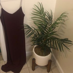 Zara maroon straight dress to the mid calf